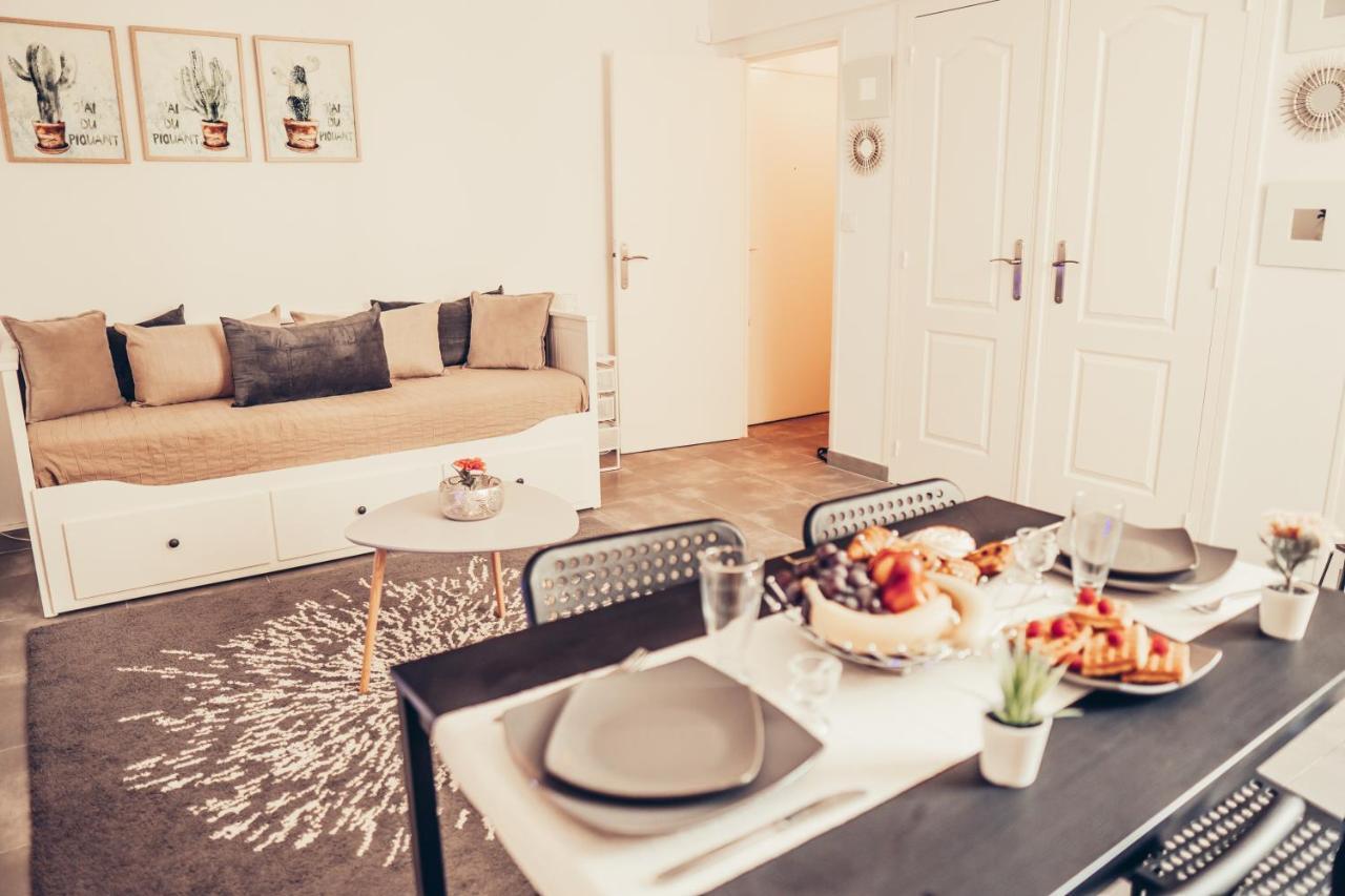 MAGNIFIQUE STUDIO CENTRE VILLE TOULON - Spacieux Climatisation Calme Rare Pas de parking privé stationnement gratuit dans la rue Exterior foto